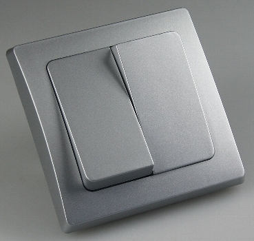 DELPHI silber 2-fach Serien-Schalter 250V~/ 10A, inkl. Rahmen, UP